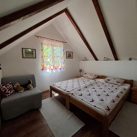 Country House Na Malenom Brijegu Bjelovar Exteriör bild
